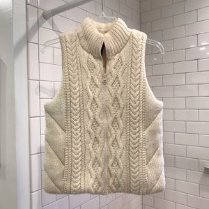 Express thick cable knit vest w/ dual zipper